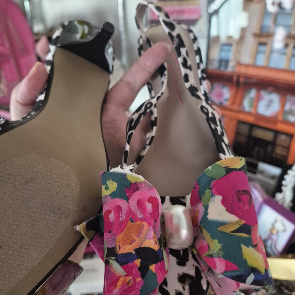 Betsey Johnson Leopard Slingback Sandals with Floral Bow - Picture 3 of 4